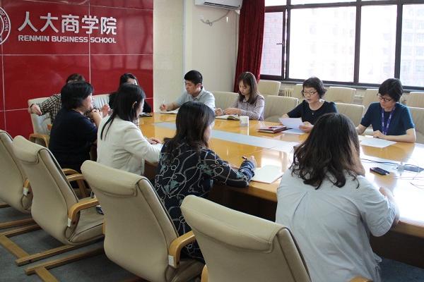 1632362775120775.jpg 会议全景 - 副本.jpg